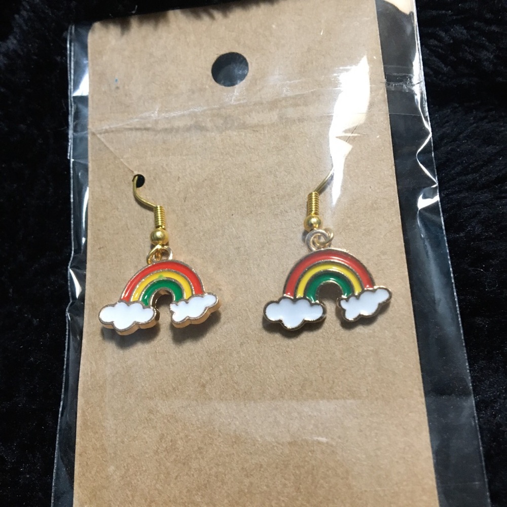 Pretty rainbow handmade earrings 🌈